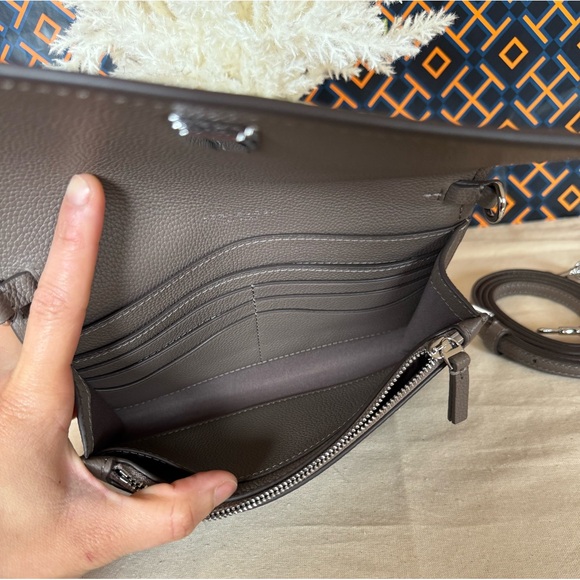Tory Burch Thea Flat Wallet Crossbody in Wild Mushroom 169971 $375 - Picture 8 of 15